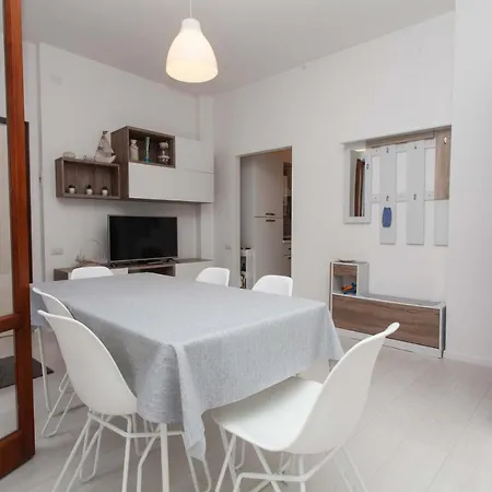 M164 - Marcelli, Nuovissimo Trilocale Con Terrazzo Марчелли